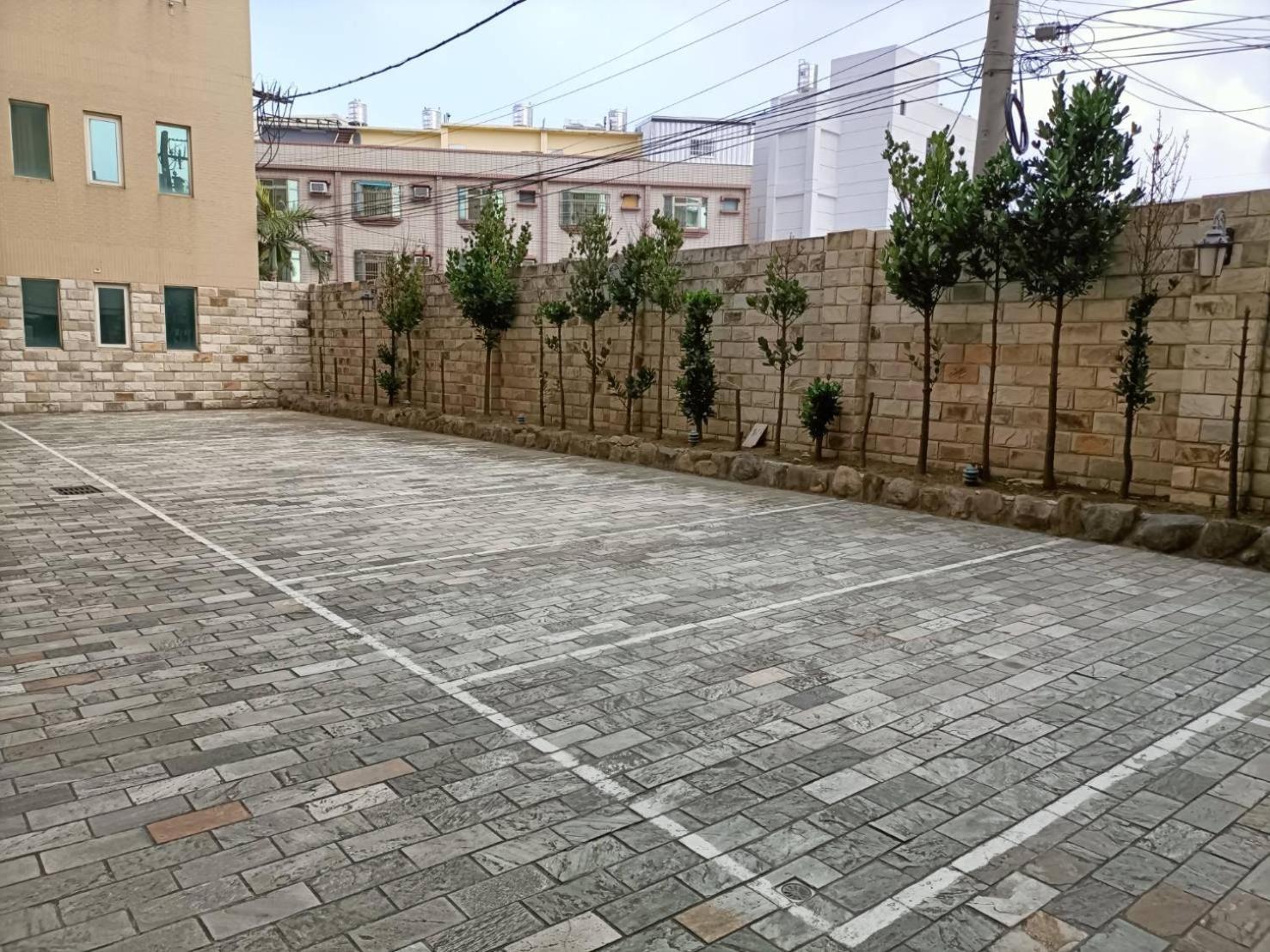 御花園商務旅舘虎尾舘-金花園汽車旅舘066 Motell Huwei Exteriör bild